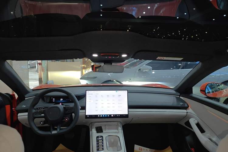 Used Xiaomi Auto SU7 2024 Rear-Drive Ultra-Long Range Advanced Pro-Level Intelligent Driving Version
