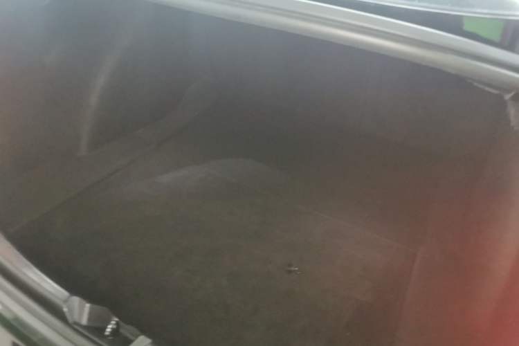 Used Tesla Model 3 2019 Standard Range Rear-Drive Upgraded Version Trunk