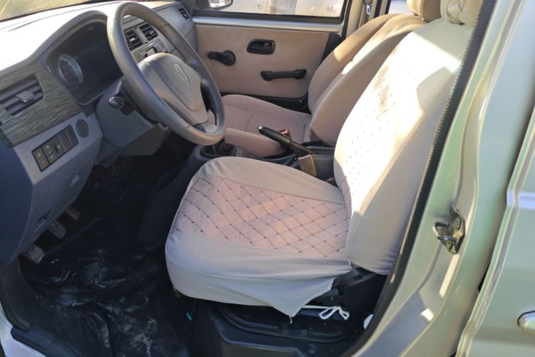 Used Jinbei Hiace X30 2013 1.3L Standard Version
