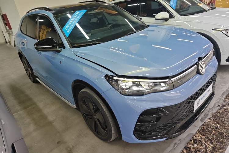 Used Volkswagen Tiguan L 2024 PRO 380TSI Four-Wheel Drive R-Line Prestige Edition
