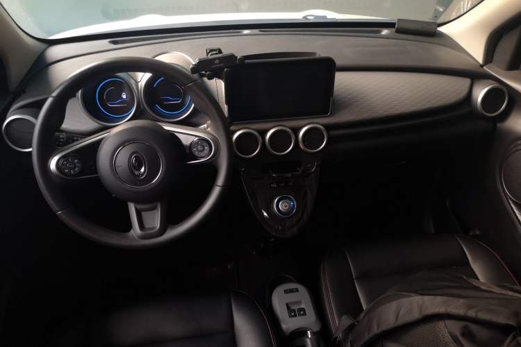 Used ORA Black Cat 2021 301 km Basic Version
