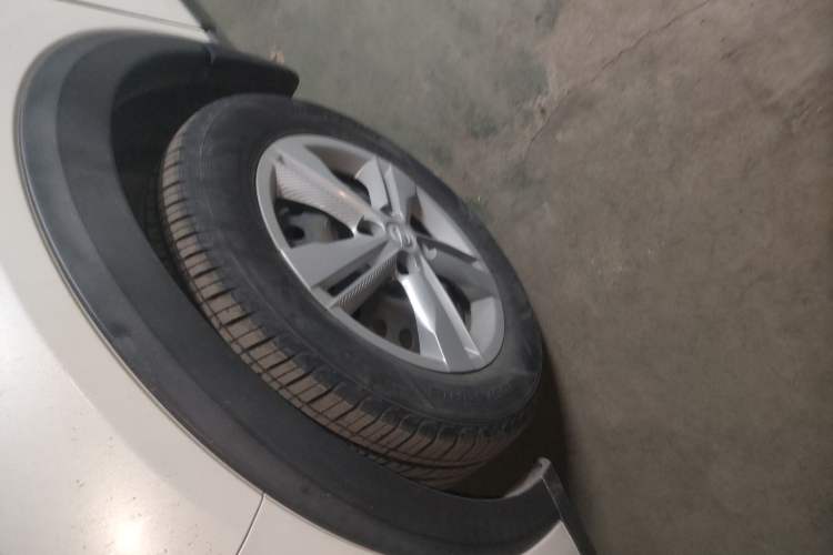 Used Nissan Kicks 2017 1.5L Manual Cool Dynamic Edition
