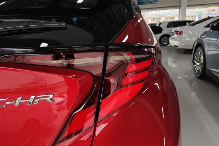 Used Toyota C-HR 2021 2.0L Luxury Edition