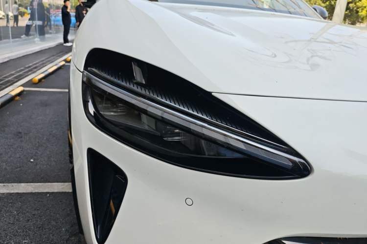 Used Xiaomi Auto YU7 2025 Ultra-Long Range High-Performance All-Wheel-Drive Max Edition