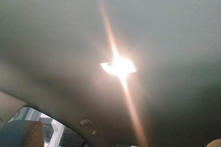 Used Honda Crider 2015 1.8L automatic comfort version Headliner