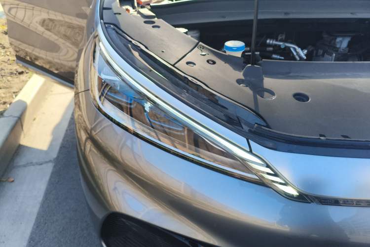 Used BYD Yuan PLUS 2022 430 km Luxury Version Exterior 6