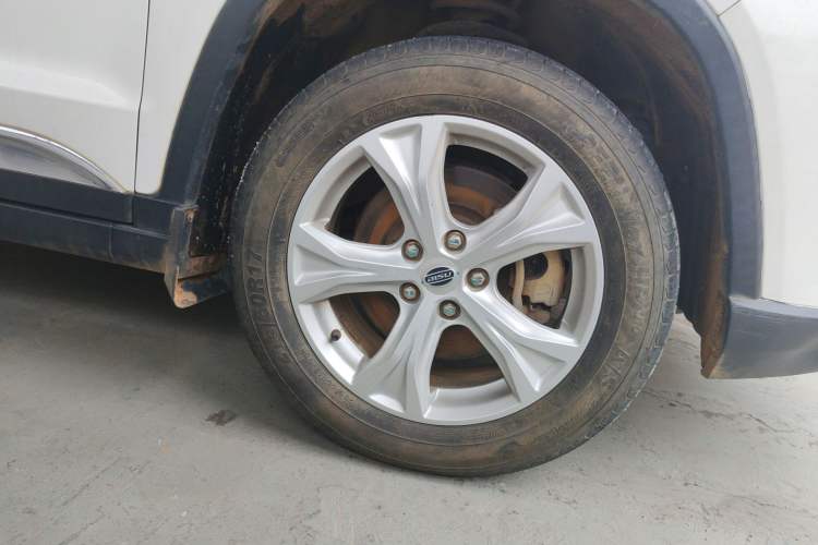 Used Bisu T5 2017 1.5T Manual Comfort Model Right Front Wheel Hub
