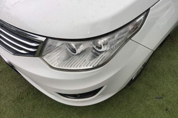 Used Cowin C3 2015 1.5L AMT Gold Diamond Edition

