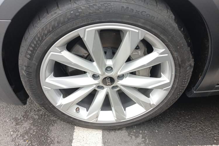 Used Audi A6 2021 allroad quattro Explorer 55 TFSI Prestige Off-Road Model
