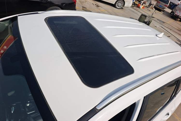 Used BYD Song 2021 Classic Edition 1.5T Manual Luxury Model
