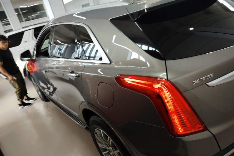 Used Cadillac XT5 2018 25T Luxury Model