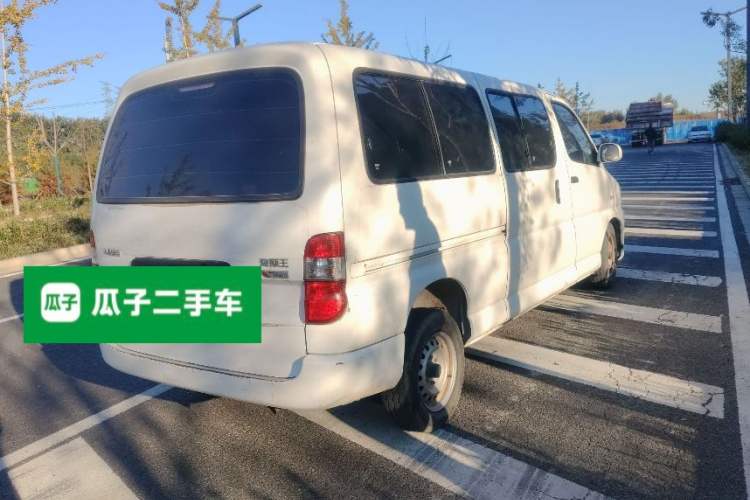 Used Jinbei Hiace King 2021 2.0L City Transport King Series Express Model Standard Top 6-Seater 1TZS
