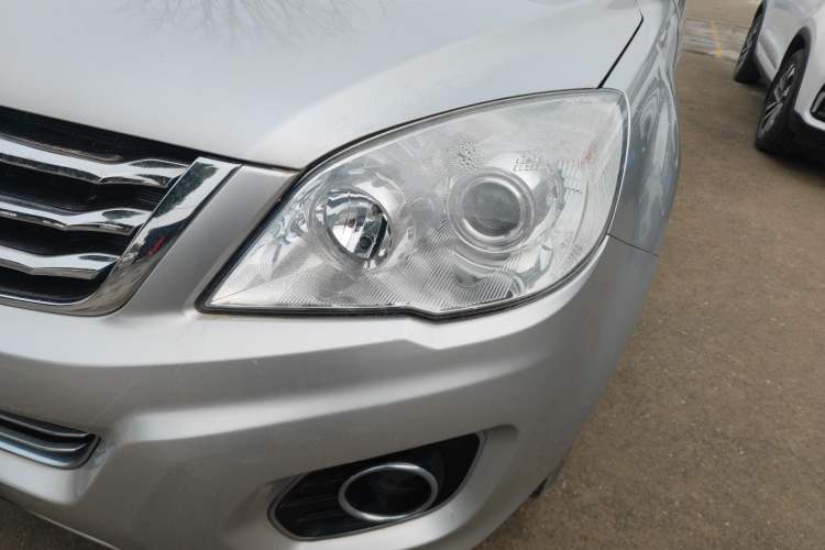 Used Haval H6 2015 Upgraded Model 1.5T Manual Two-Wheel Drive Elite Version