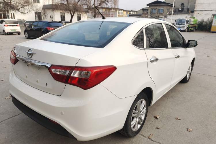 Used Haima M3 2016 1.5L Manual Comfort Model
