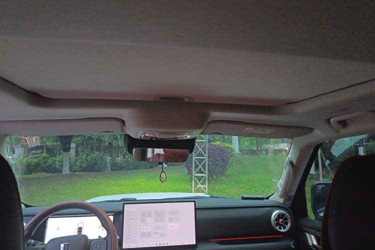 Used Tank 300 2025 2.0T Conqueror