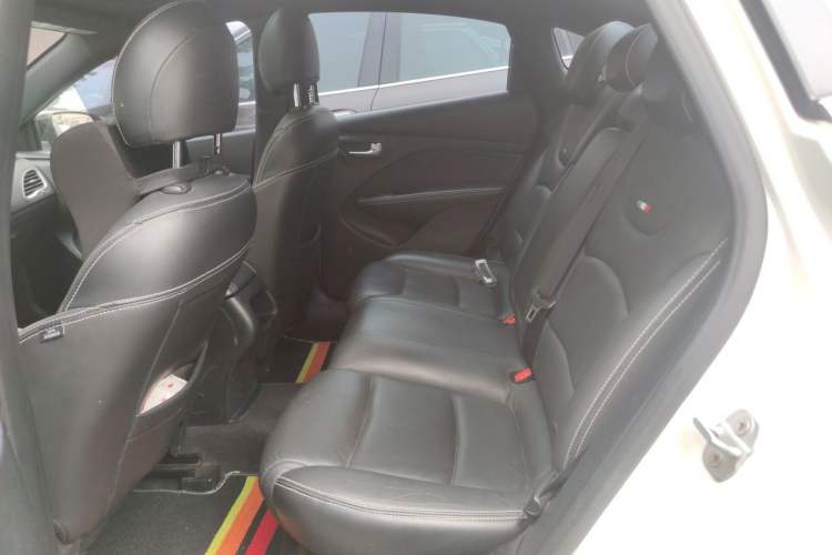 Used Fiat Viaggio 2013 1.4T Anniversary Edition
