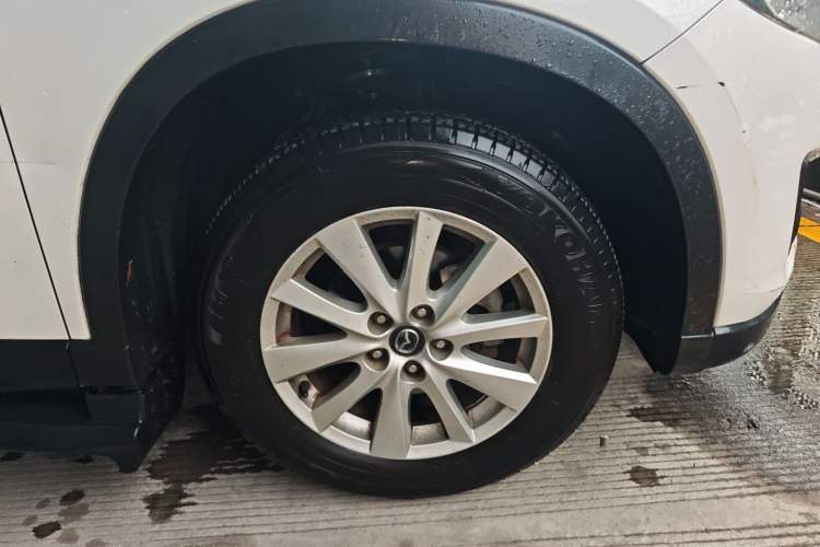 Used Mazda CX-5 2014 2.0L Automatic Two-Wheel Drive Urban Version Right Front Wheel Hub