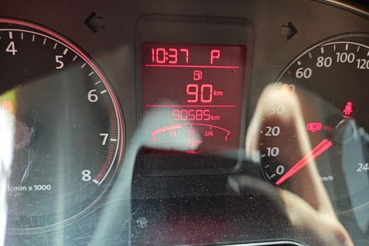 Used Volkswagen Polo 2013 1.4L Automatic Comfort Edition Odometer Close Up