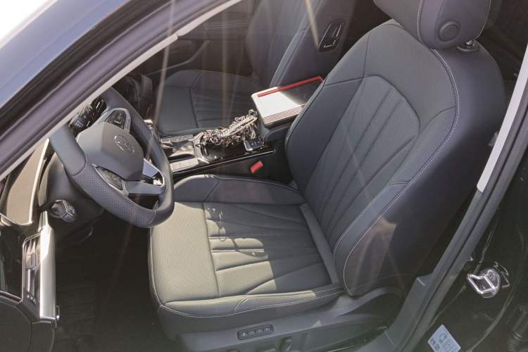 Used Volkswagen Passat 2025 Outstanding Model 380TSI Starry Dragon Glorious Edition