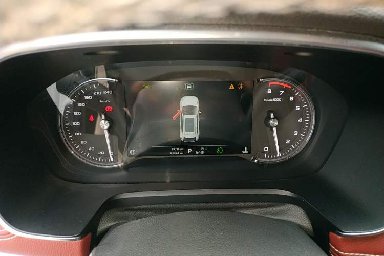 Used Roewe RX5 2016 30T Four-Wheel Drive Automatic Internet Smart Luxury Edition Instrument Cluster