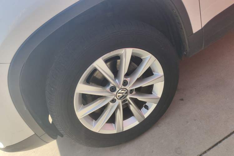 Used Volkswagen Tiguan L 2016 300TSI Automatic All-Wheel Drive Fashion Vision Edition
