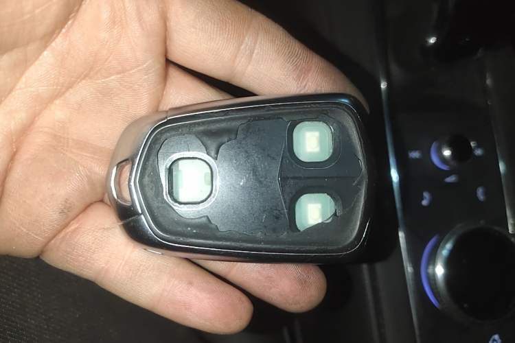 Used Cadillac XT4 2022 28T Two-Wheel Drive Fashion Edition Vehicle Key