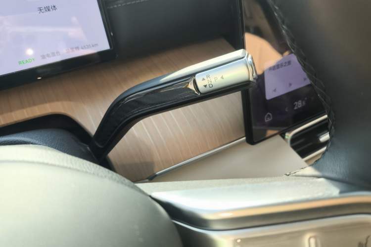 Used Chery T11 2026 Model 220 All-Wheel Drive Family Fun Edition