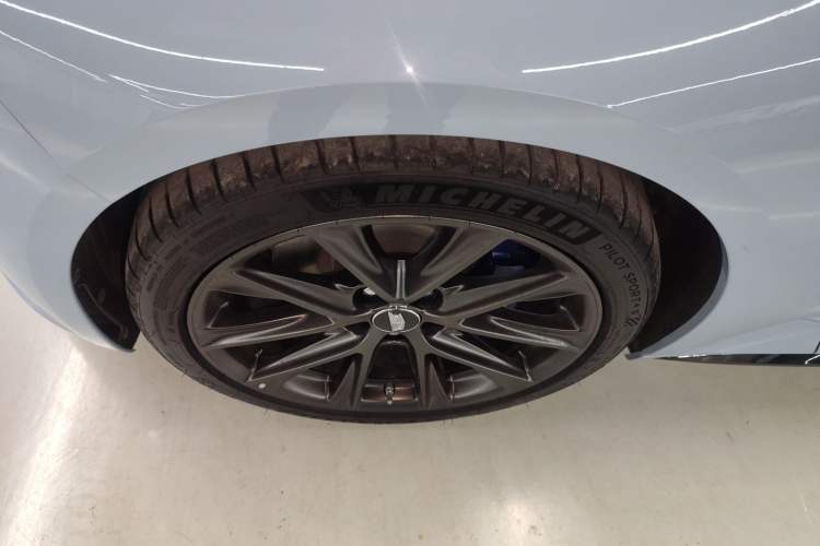 Used Cadillac CT5 2025 28T Track Performance Edition + Peak Track Optional Package
