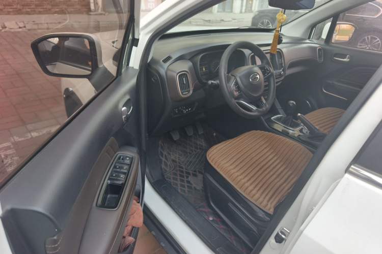 Used GAC Trumpchi GS3 2017 150N Manual Elite Edition Driver Seat