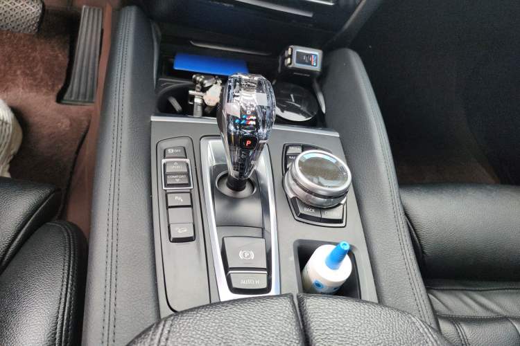 Used BMW X6 2015 xDrive35i U.S. specification
