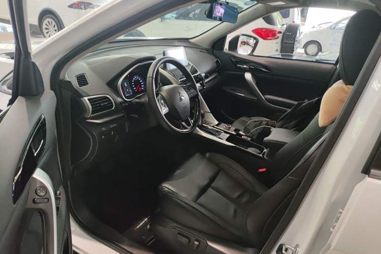 Used Mitsubishi Eclipse Cross 2018 1.5T CVT Two-Wheel Drive Belief Edition Driver Seat