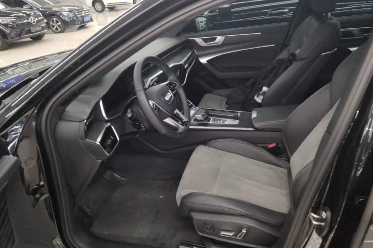 Used Audi A6L 2024 45 TFSI quattro Prestige Dynamic Edition
