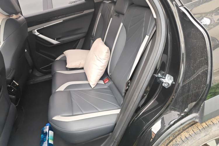 Used Geely Auto FX11 2023 1.5TD DCT Glory Edition
