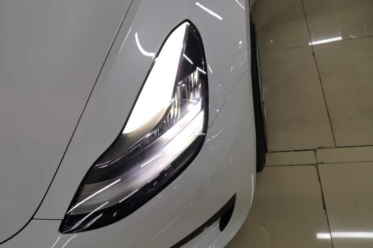 Used Tesla Model 3 2019 Standard Range Rear-Drive Upgraded Version