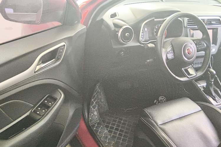 Used MG ZS 2017 1.5L Automatic Luxury Internet Edition