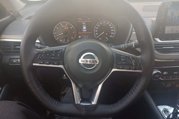 Used Nissan Teana 2021 2.0L XL Comfort Edition Steering Wheel