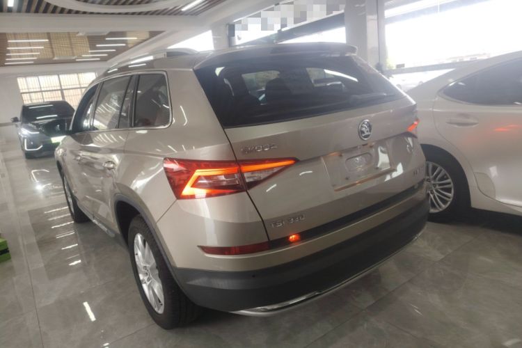 Used Skoda Kodiaq 2018 Facelifted TSI330 5-Seater Two-Wheel-Drive Luxury Enjoyment Edition Exterior 2