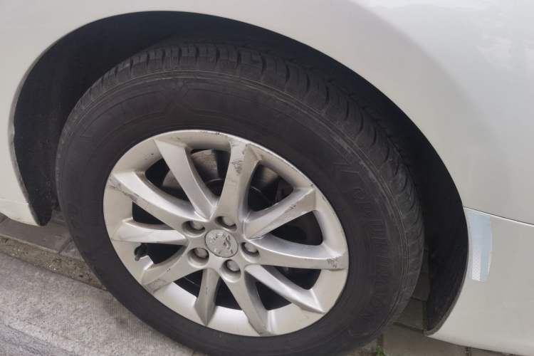 Used Peugeot 508 2015 1.6THP Automatic Zhiiyi Edition Right Front Wheel Hub