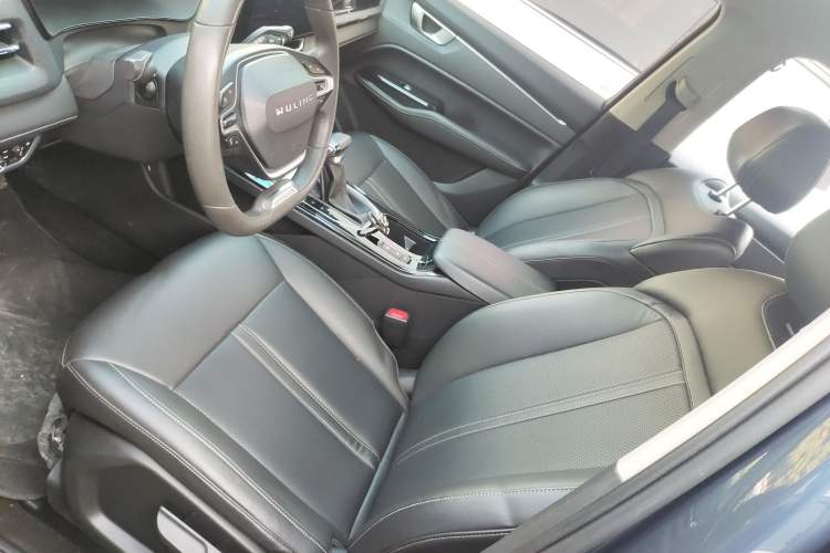 Used Wuling Victory 2020 1.5T CVT Luxury Model
