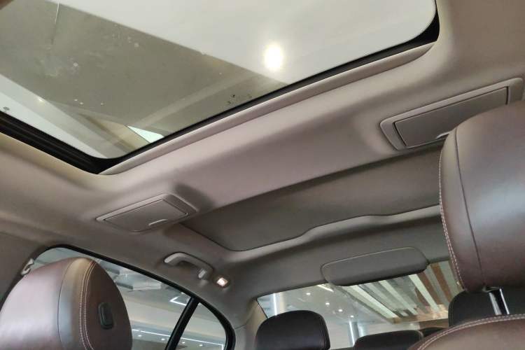 Used BMW 5 Series 2019 530Li Leading Model Luxury Package
