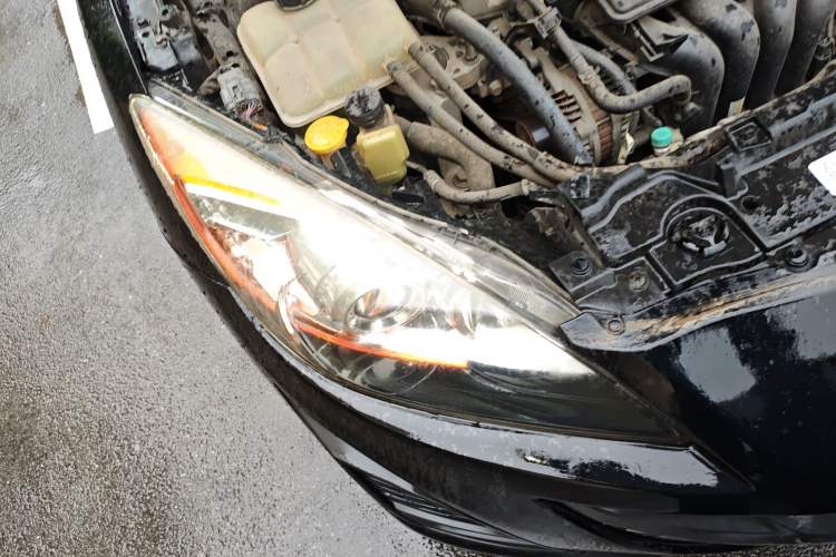 Used Mazda 3 2012 Hatchback 1.6L Manual Comfort Model
