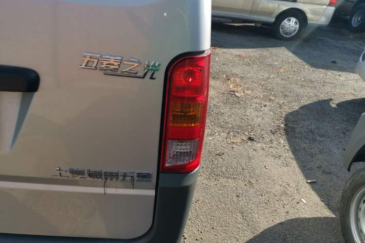 Used Wuling Zhiguang 2023 1.5L Practical Version 5/7 Seats