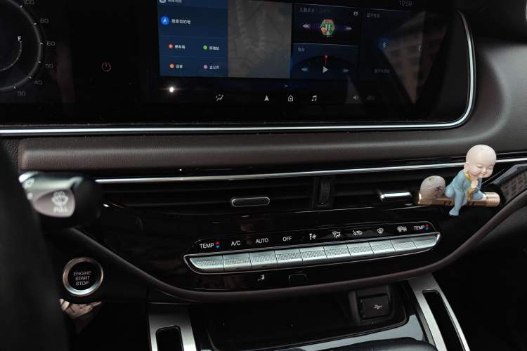 Used GAC Trumpchi M6 2019 270T Automatic Prestige Edition (7-seater) China V Standard
