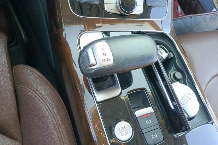 Used Audi A8 2017 A8L 45 TFSI quattro Comfort model
