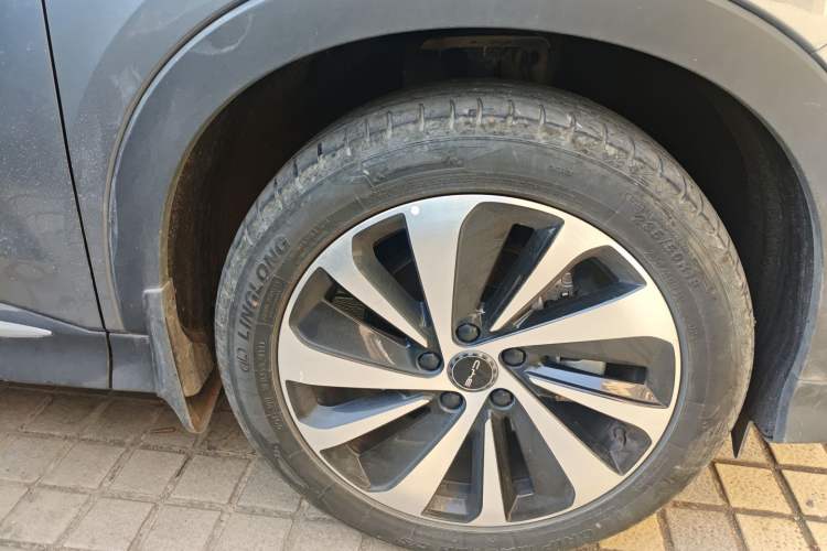 Used BYD Song PLUS New Energy 2023 Champion Edition DM-i 110KM Flagship PLUS
