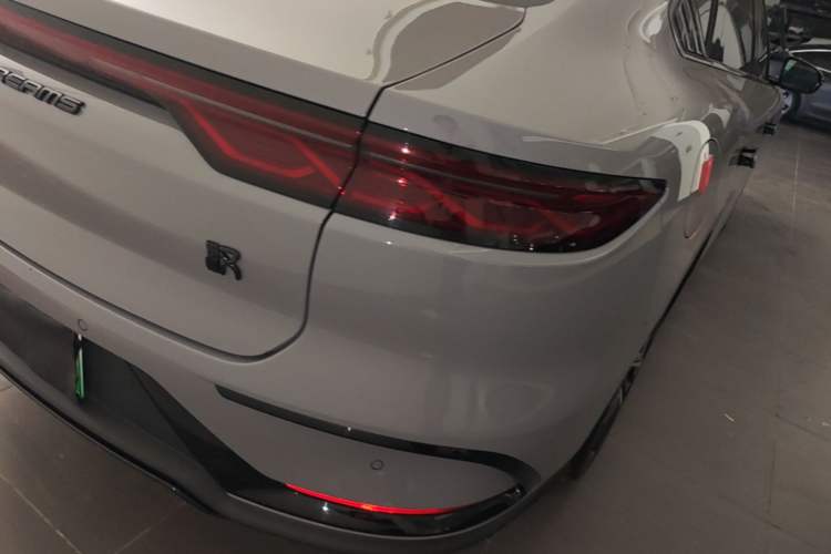 Used BYD Han 2025 DM-i 125KM Prestige Model
