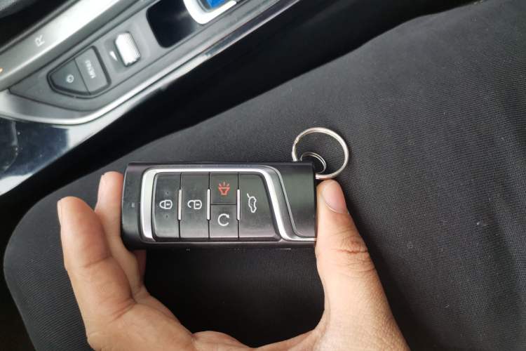 Used GAC Trumpchi GS4 2022 270T Automatic Smart Drive Navigation Edition Vehicle Key