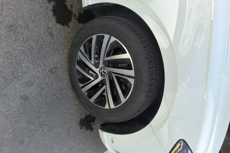 Used Volkswagen Lavida 2023 300TSI DSG Full-Comfort Edition
