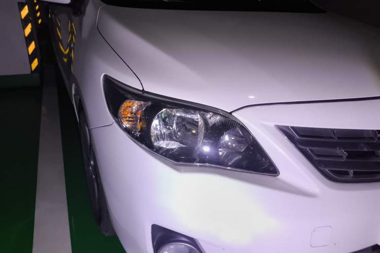 Used Toyota Corolla 2013 Special Edition 1.8L CVT ZhiKu GL-i