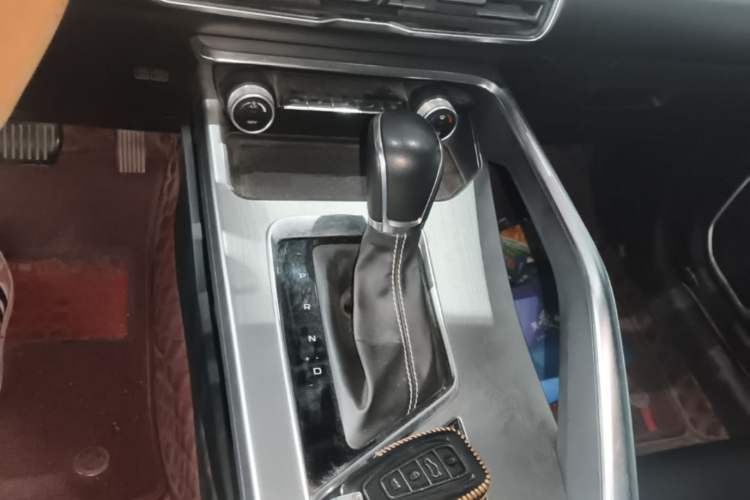 Used Geely Auto Coolray 2020 PRO 240T DCT Hunter
